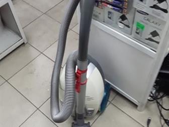   Hoover Freespace, 1600W, ,  ,     ,  ,  