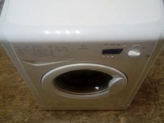  ,  ,  ,  Indesit,   WISE8,  5 ,   800 ,  ,  ,    