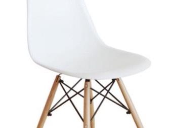      Eames    ,          ,  