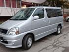 Toyota Regius 2.7AT, 2001, 