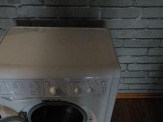   INDESIT  ,  5  