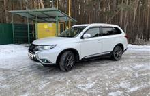 Mitsubishi Outlander 2.0CVT, 2015, 114000