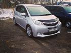 Toyota Ractis 1.3CVT, 2010, 122000