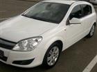 Opel Astra 1.6, 2012, 