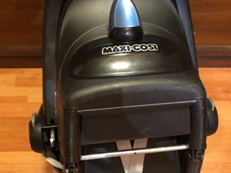 Maxi-Cosi CabrioFix -        0  13 ,         ,  