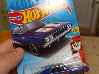    Hot Wheels   2: ,   1  ?? ,     8      , :   