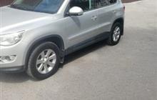 Volkswagen Tiguan 2.0AT, 2011, 