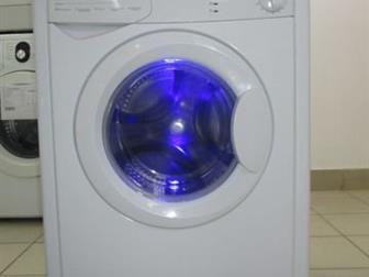   INDESIT   1 !  !   % 4 ; 85*60*60     M12575  