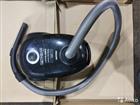  Philips FC8589     