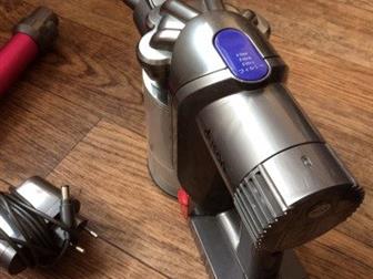 Dyson dc45 up top !   !  !    !   !  