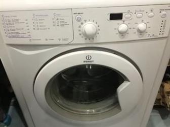    Indesit,  ,      ,    2014 ,  60-,40-,  ,  