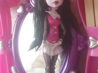   MonsterHigh !  600     2000   4,    , : /  