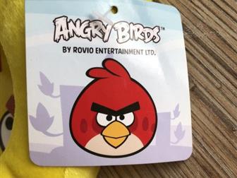  Angry Birds:   