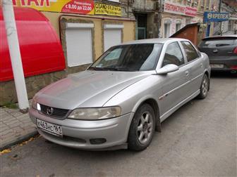 Opel Vectra   -- 