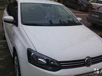 Volkswagen Polo   -- 