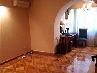   --,    ,     ,     ,    --