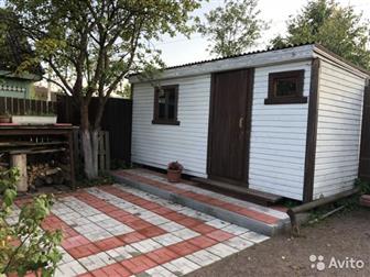 Продам дачу в кировском районе, в доме большая добротная печь, вода подведена в дом, в доме стоит водогрей, так же на территории есть хоз блок, в котором имеется в Санкт-Петербурге