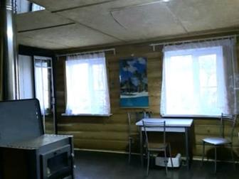 Прописка возможна, , Дом из бревна 60м,зимний (2 комнаты ),2 этажа, Баня 2этажа,24м(3?4) из бревна, , комната 27м  рядом с домом ,  Ж, д,  станция 45км ,пешком 5,7мин, в Санкт-Петербурге