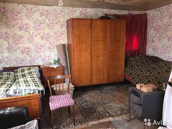 Продам дачу в Гатчинском районе Кобрино Садоводство Бригантина, Крепкий   бревенчатый сруб 6*6 , 1 эт -1 ком,  и кухня обшита вагонкой ,  2 эт - без отделки, если в Санкт-Петербурге
