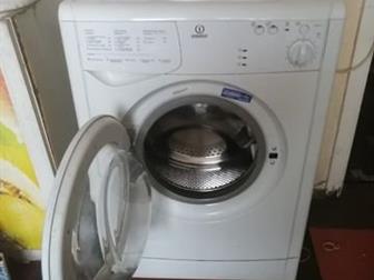 Indesit wisa81    -