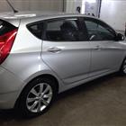 Hyundai Solaris 1, 6 MT (123 , , ) 2012