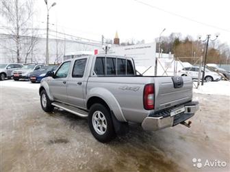 NISSAN NP300  : 2VIN   : JN1C************* : 4: I (2008,  , ): 2, 5 dCi 4WD MT (133 , , )  