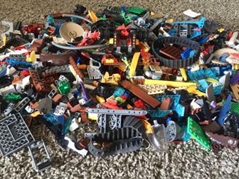  LEGO    ,   ,   250 ,   700 ,    - 80 ,   ,  ,   ,  