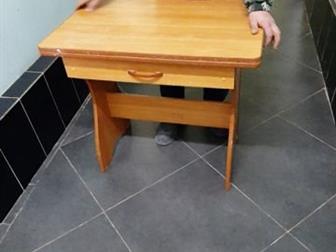 стол расклодной кухоный, в Туле