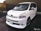 Toyota Voxy 2.0CVT, 2009, 