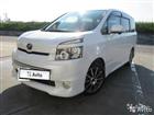 Toyota Voxy 2.0CVT, 2007, 126000