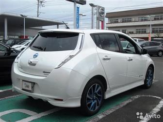 NISSAN LEAF AERO STYLE        C      