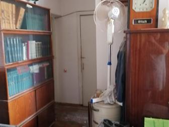 Хорошее местоположение,  Рядом школы, садики, поликлиники, и другие социально значимые объекты,  Отремонтирована придомовая территория ( тротуары, внутриквартальные в Волгограде