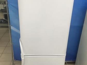  Indesit C 132 NFG        (x): 60x67x167    241    -    